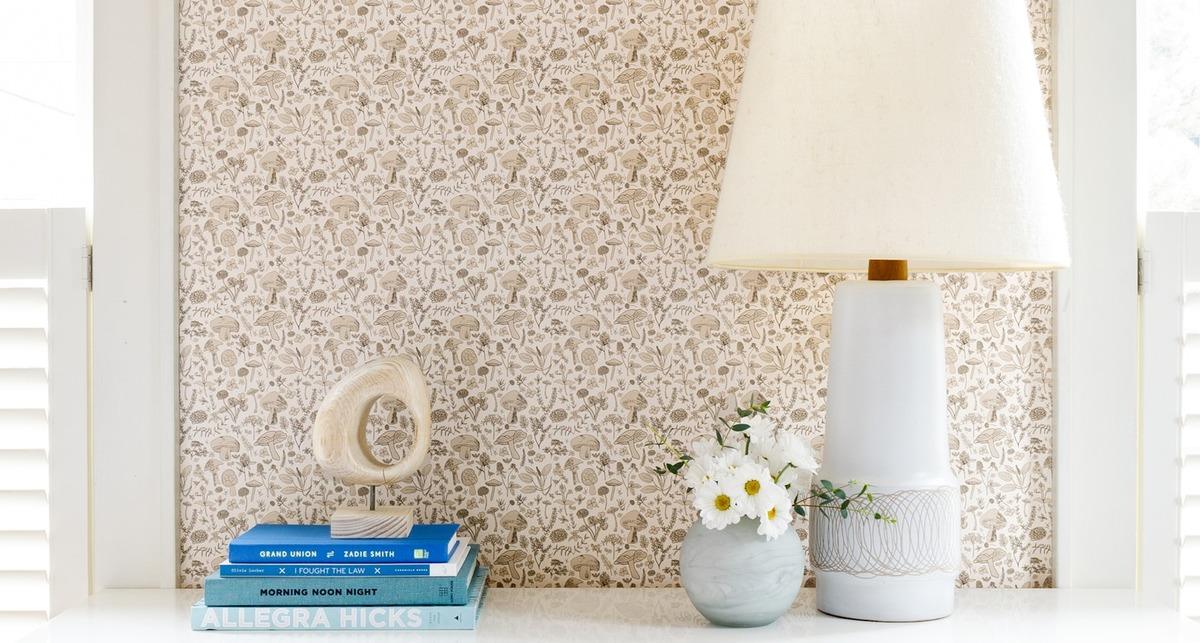 chasing paper product image